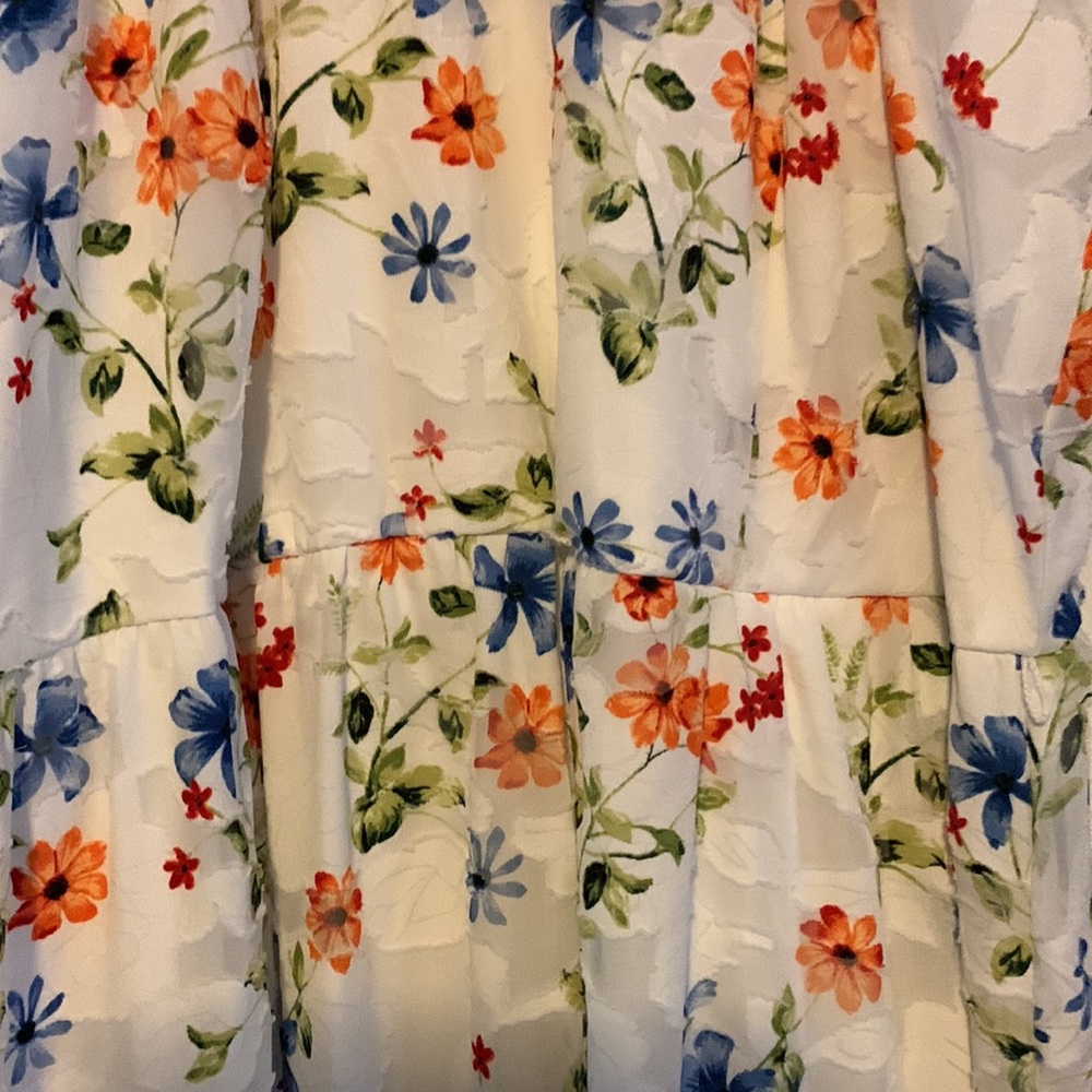 Elle Maxi Dress - Picture 4 of 9